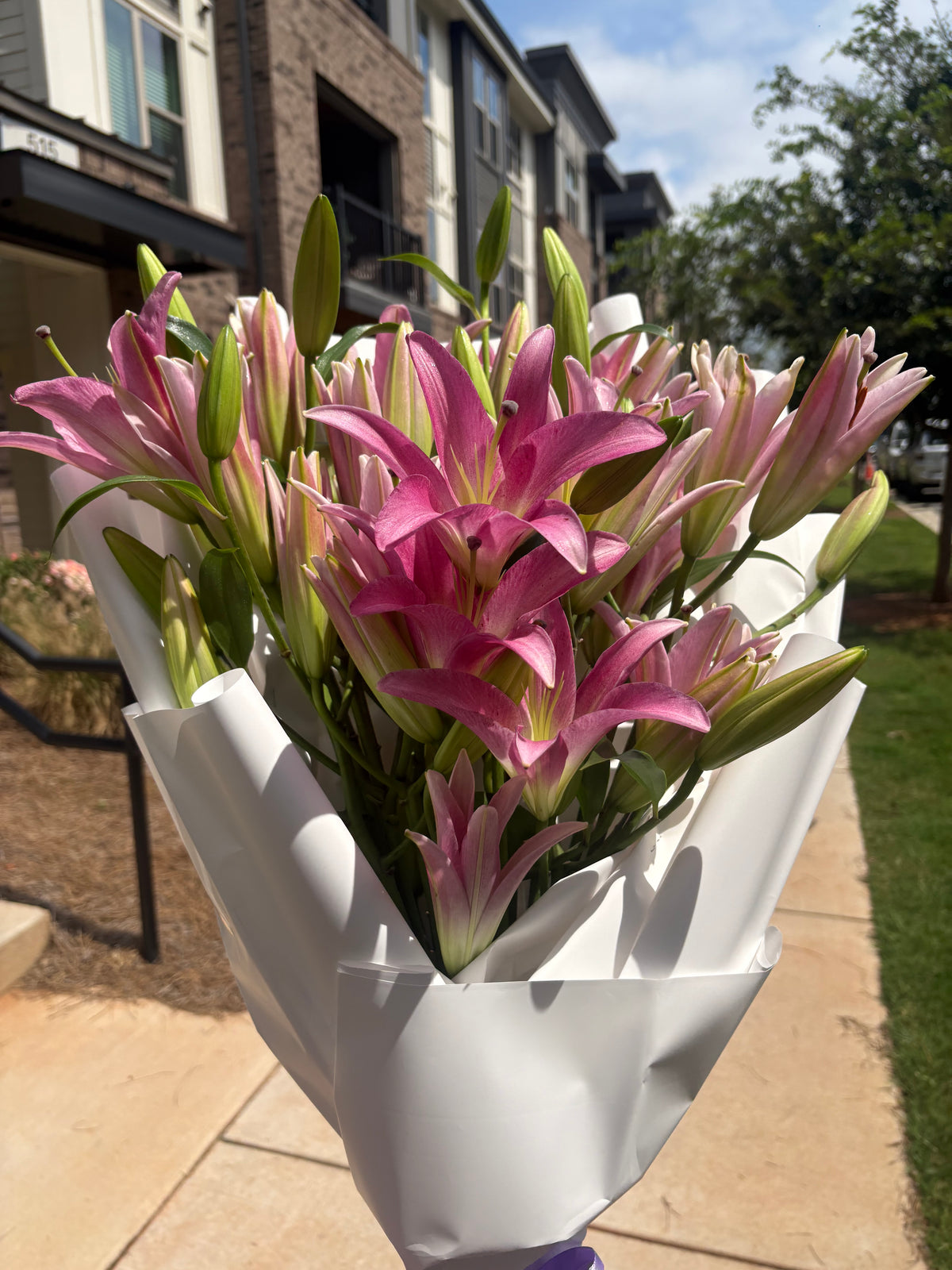 24k Purple Lilly Bouquet 20 stems Medium Bouquet