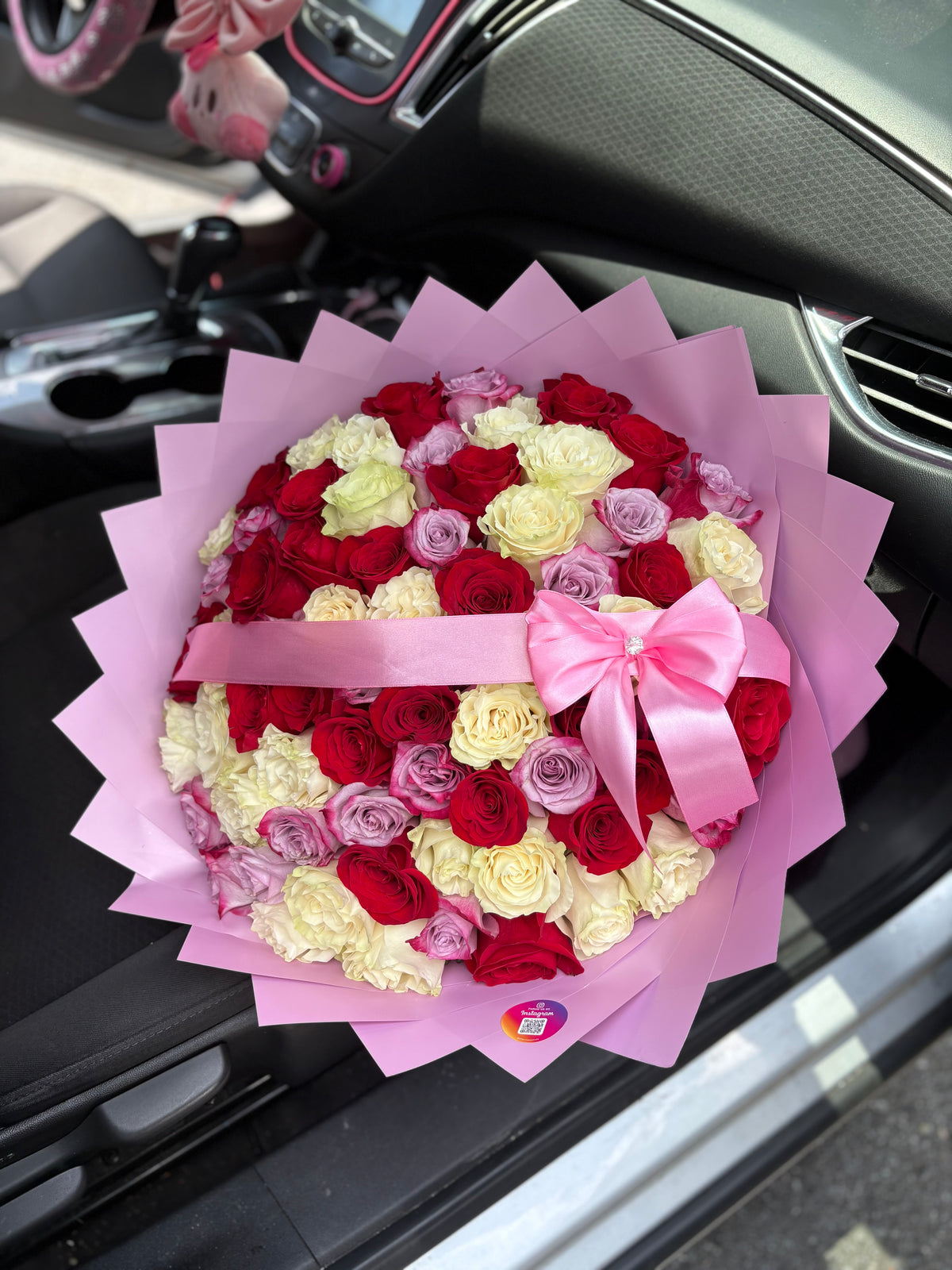 75 count Multi Rose Coloreway Bouquet