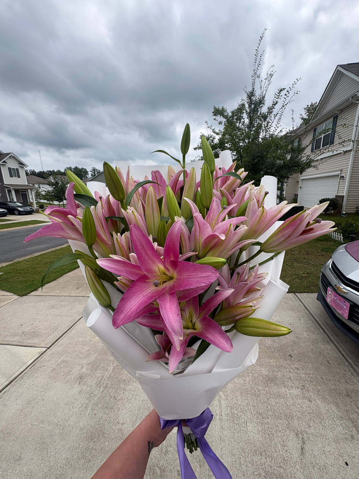 24k Purple Lilly Bouquet 20 stems Medium Bouquet