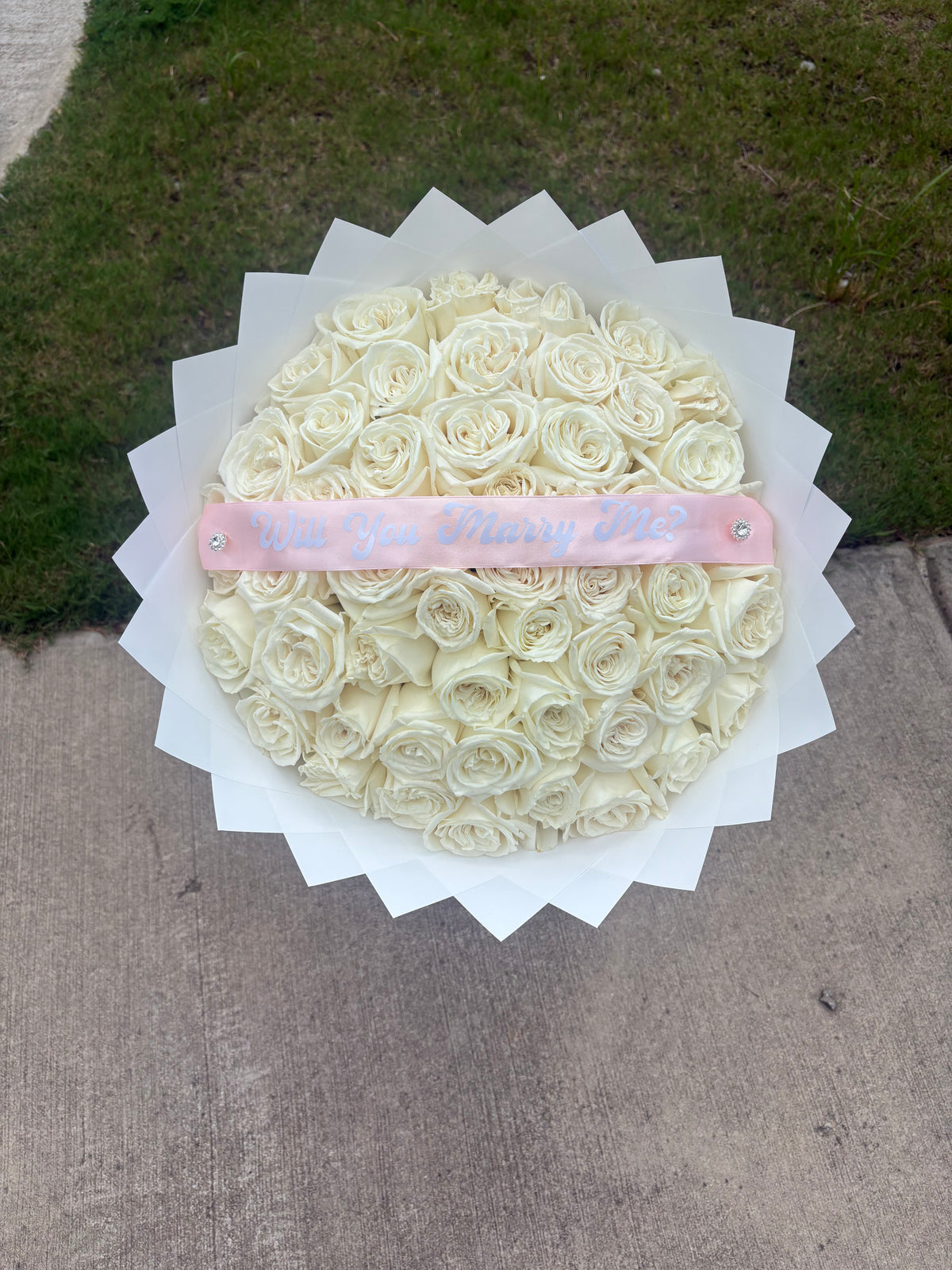 50 Count “MARRY ME” Fresh Rose Bouquet in White