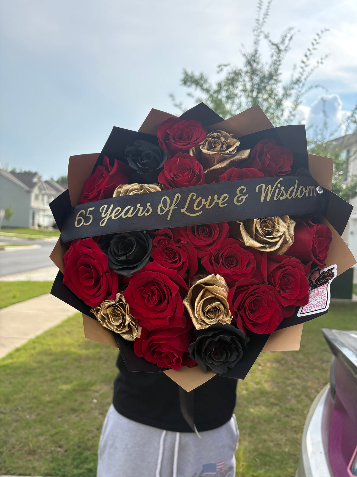 Multi color Lux 25 Count Rose Bouquet