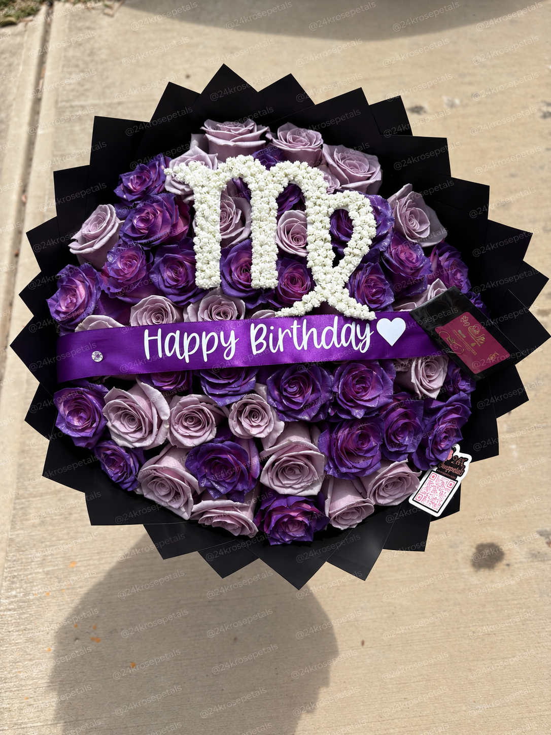 Lux Zodiac 50 count rose bouquet