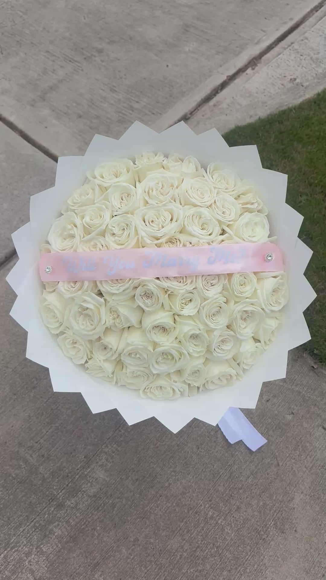 50 Count “MARRY ME” Fresh Rose Bouquet in White